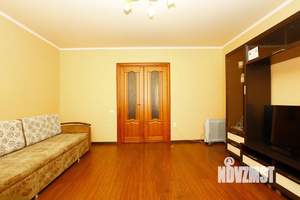 2-к квартира, посуточно, 65м2, 1/1 этаж