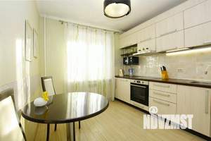 1-к квартира, посуточно, 56м2, 1/1 этаж