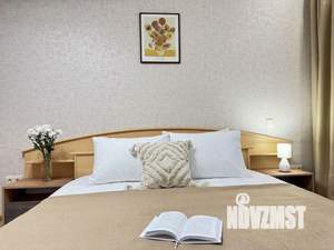 2-к квартира, посуточно, 66м2, 1/1 этаж