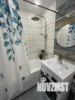 Студия квартира, посуточно, 30м2, 13/18 этаж
