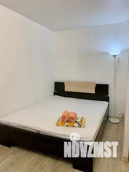 1-к квартира, посуточно, 33м2, 2/9 этаж