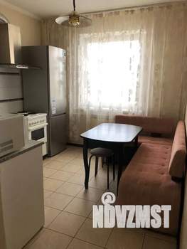 1-к квартира, посуточно, 43м2, 9/10 этаж