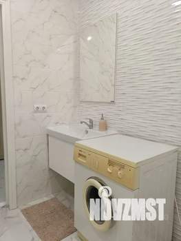 Студия квартира, посуточно, 32м2, 14/23 этаж