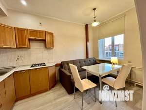 2-к квартира, посуточно, 54м2, 7/8 этаж