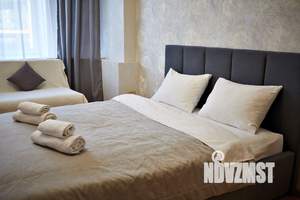 2-к квартира, посуточно, 65м2, 1/1 этаж