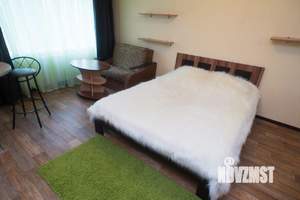 Студия квартира, посуточно, 32м2, 2/5 этаж