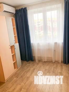 1-к квартира, посуточно, 33м2, 8/10 этаж