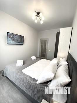 2-к квартира, посуточно, 47м2, 10/24 этаж