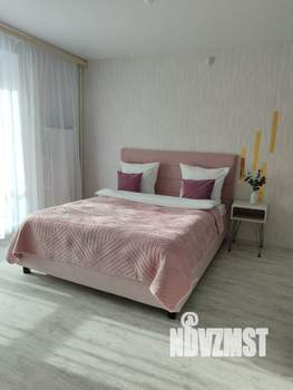 Студия квартира, посуточно, 27м2, 4/10 этаж