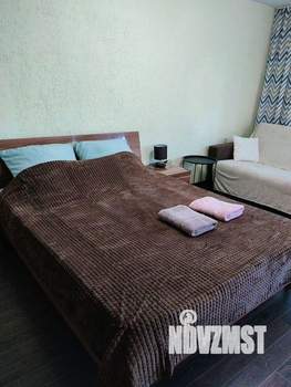 1-к квартира, посуточно, 33м2, 1/1 этаж