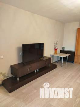 1-к квартира, посуточно, 40м2, 3/10 этаж