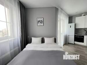 Студия квартира, посуточно, 35м2, 12/17 этаж