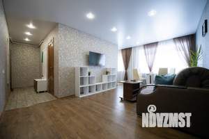 1-к квартира, посуточно, 66м2, 1/1 этаж