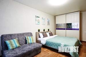 Студия квартира, посуточно, 35м2, 4/5 этаж