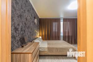 Студия квартира, посуточно, 40м2, 10/10 этаж