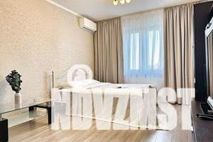 1-к квартира, посуточно, 42м2, 9/18 этаж