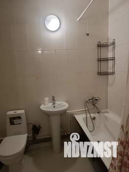 Студия квартира, посуточно, 32м2, 2/18 этаж