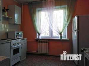 2-к квартира, посуточно, 54м2, 1/1 этаж