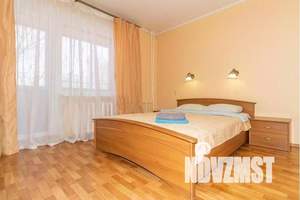 2-к квартира, посуточно, 63м2, 1/10 этаж
