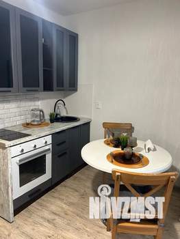 Студия квартира, посуточно, 27м2, 3/10 этаж