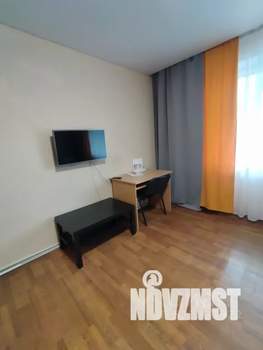 1-к квартира, посуточно, 40м2, 1/10 этаж