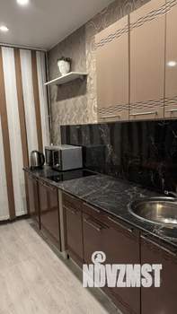 Студия квартира, посуточно, 28м2, 12/18 этаж