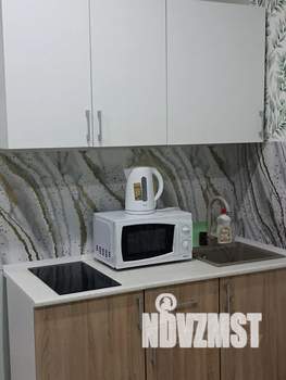 Студия квартира, посуточно, 22м2, 3/3 этаж