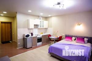 Студия квартира, посуточно, 39м2, 10/19 этаж