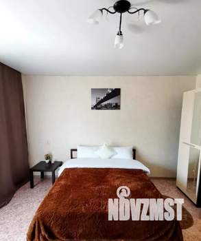 1-к квартира, посуточно, 42м2, 4/9 этаж