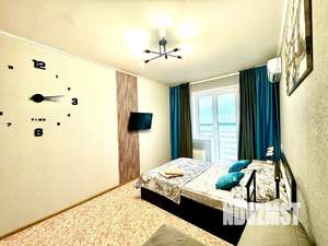 1-к квартира, посуточно, 32м2, 8/10 этаж