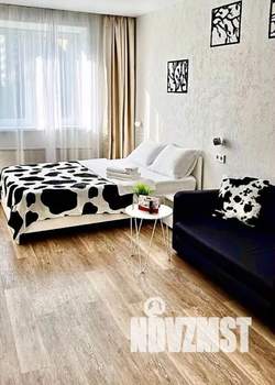 1-к квартира, посуточно, 33м2, 1/1 этаж