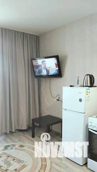 Студия квартира, посуточно, 28м2, 6/18 этаж