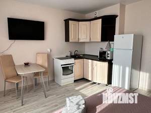 Студия квартира, посуточно, 30м2, 13/19 этаж