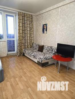 Студия квартира, посуточно, 32м2, 16/18 этаж