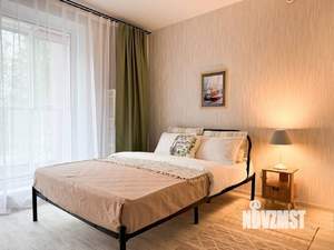 Студия квартира, посуточно, 28м2, 2/10 этаж