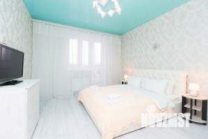 1-к квартира, посуточно, 56м2, 1/1 этаж