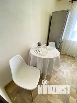 1-к квартира, посуточно, 33м2, 9/9 этаж