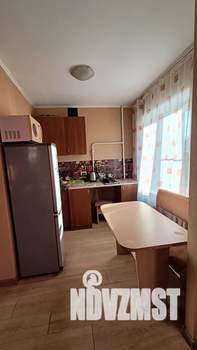 1-к квартира, посуточно, 38м2, 4/5 этаж