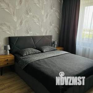 2-к квартира, посуточно, 57м2, 7/10 этаж