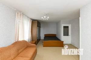 1-к квартира, посуточно, 32м2, 4/5 этаж