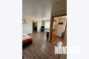 2-к квартира, посуточно, 46м2, 1/5 этаж