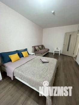 2-к квартира, посуточно, 50м2, 1/1 этаж