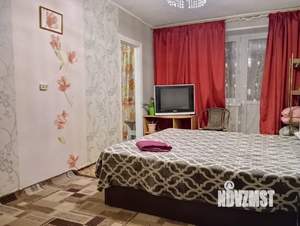 1-к квартира, посуточно, 28м2, 3/6 этаж