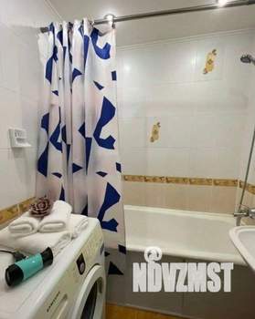 1-к квартира, посуточно, 42м2, 1/1 этаж