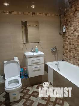 1-к квартира, посуточно, 50м2, 3/10 этаж