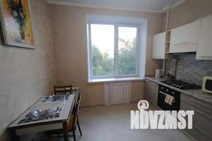 2-к квартира, посуточно, 68м2, 2/5 этаж