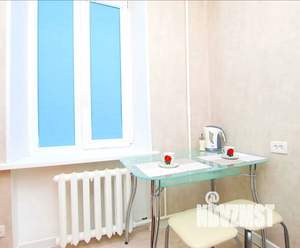 2-к квартира, посуточно, 50м2, 3/3 этаж