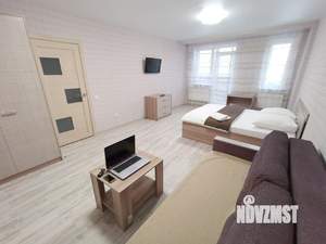 1-к квартира, посуточно, 52м2, 1/1 этаж