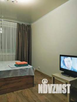 1-к квартира, посуточно, 35м2, 2/9 этаж