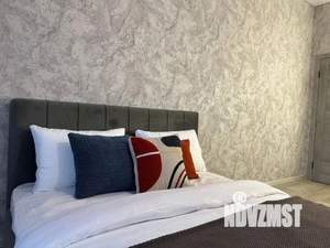 1-к квартира, посуточно, 49м2, 1/1 этаж